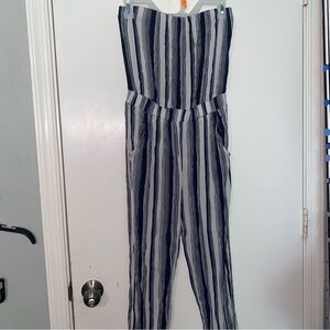 cute jumpsuit!